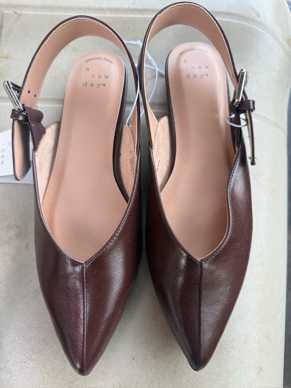 A New Day - Women’s Victoria Sling Back Side Buckle Flats with Brown

Bin 5 # 60